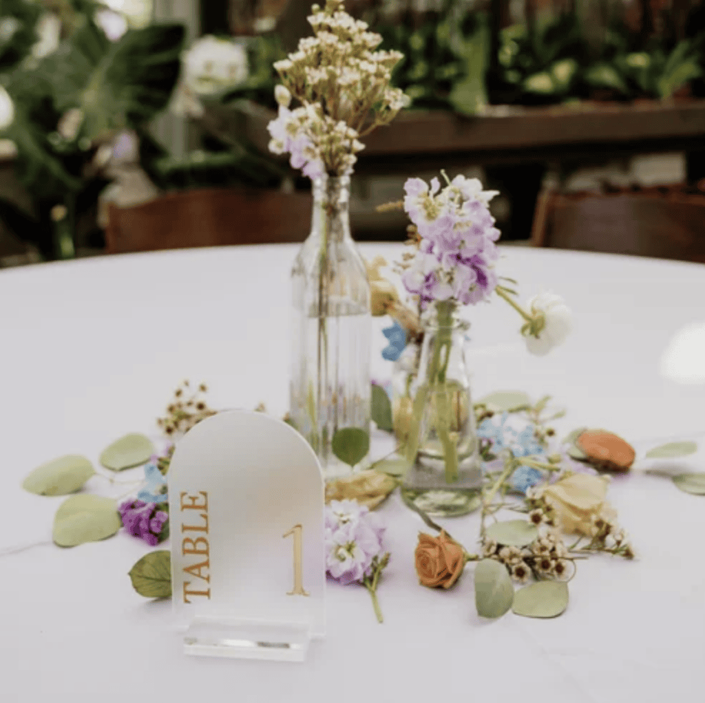 Lavender and green wedding table setting at Cactus & Tropicals in Draper, Utah