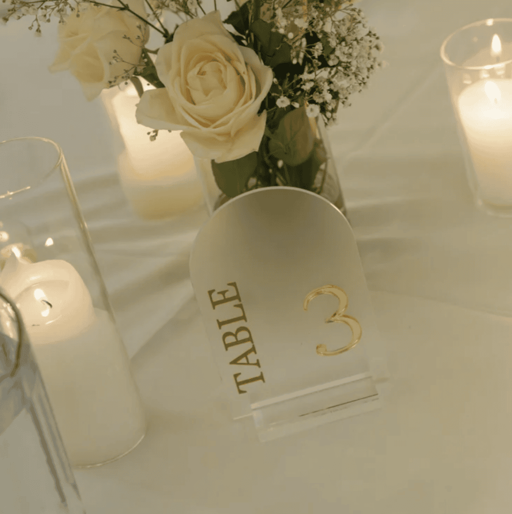 Elegant table setting with white florals and candlelight at Siempre in Draper, Utah